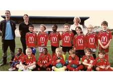 REMISE MAILLOTS McDonald's Cheviré